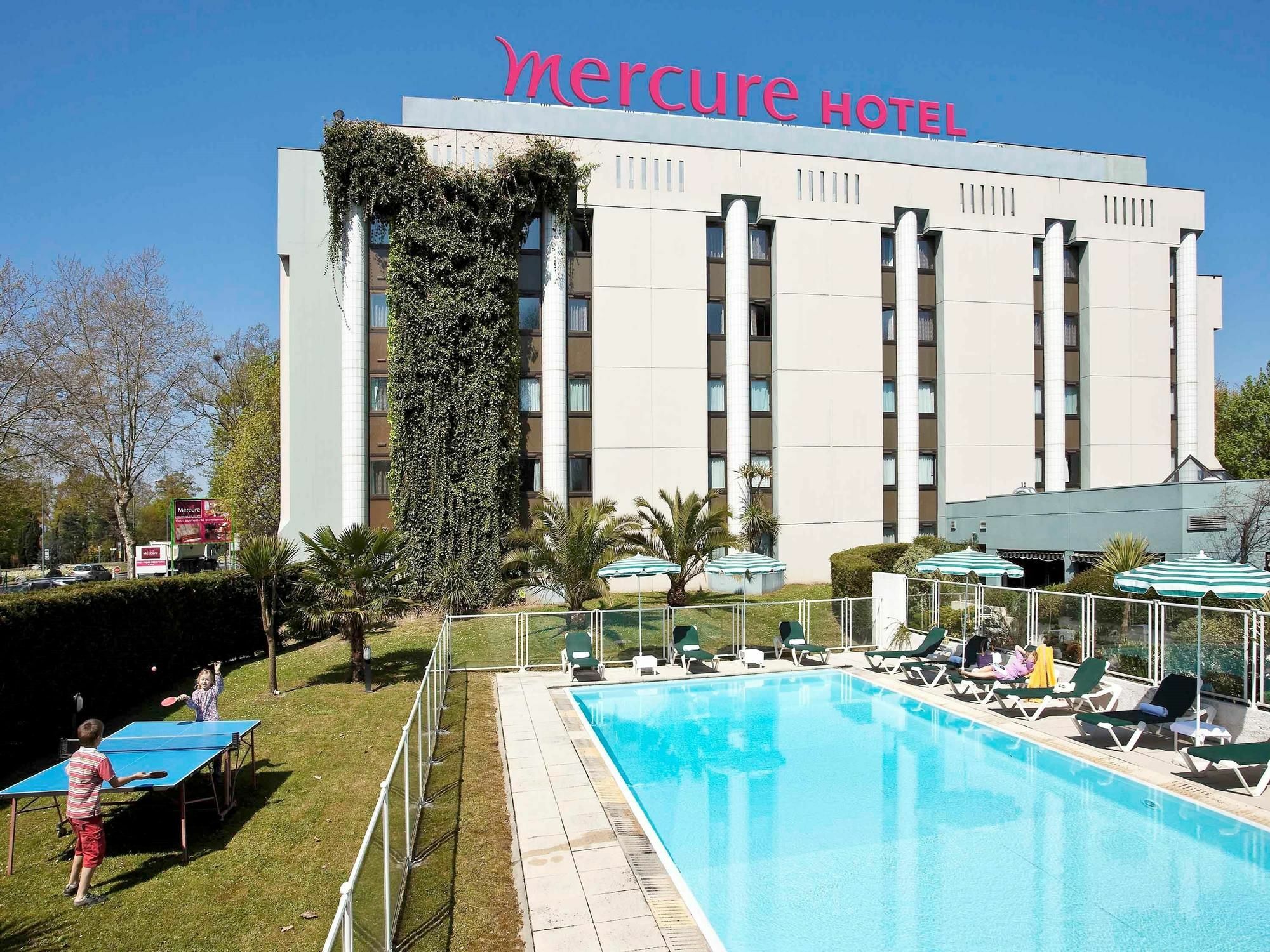 Mercure Pau Palais Des Sports מראה חיצוני תמונה