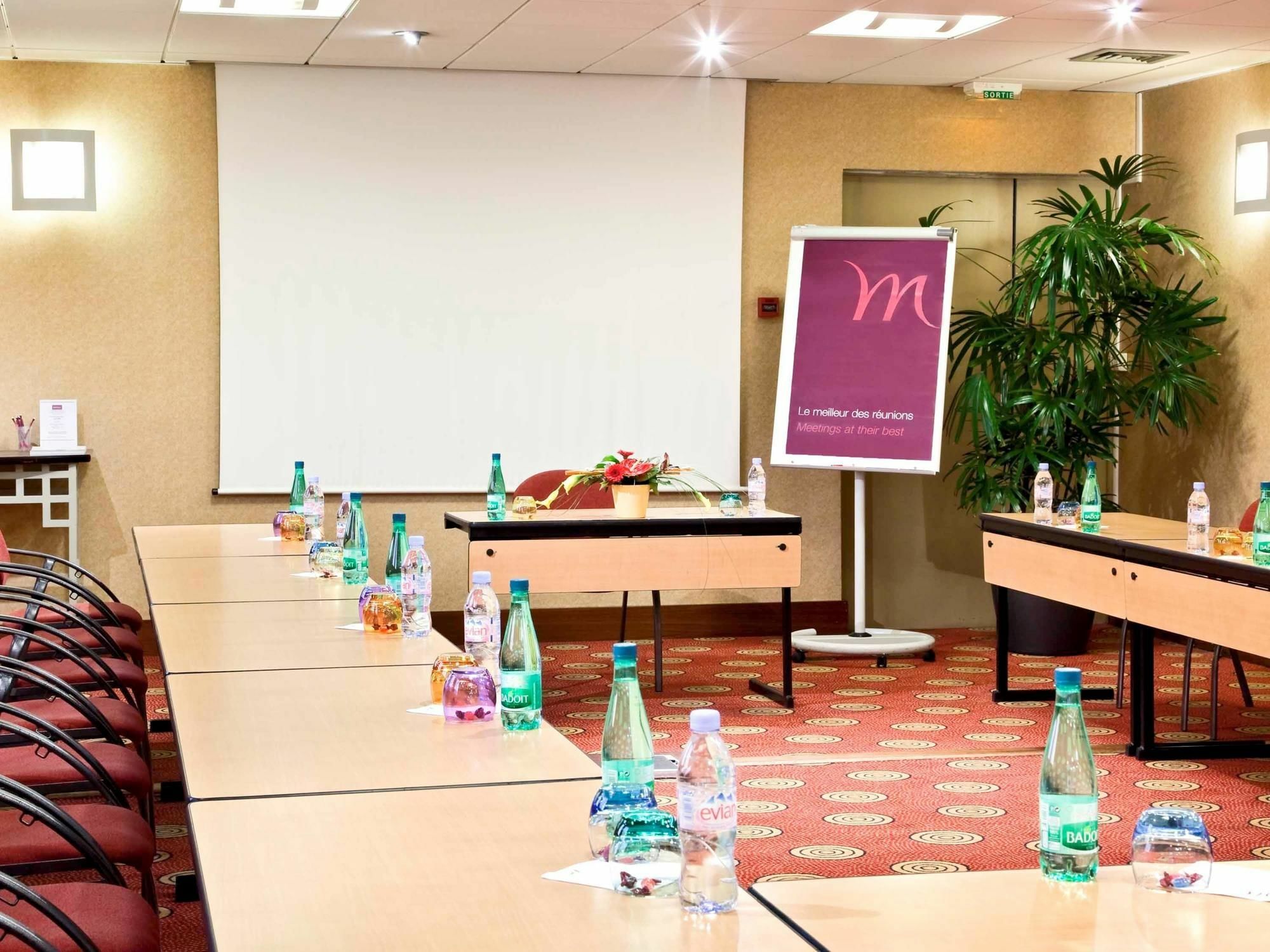 Mercure Pau Palais Des Sports מראה חיצוני תמונה